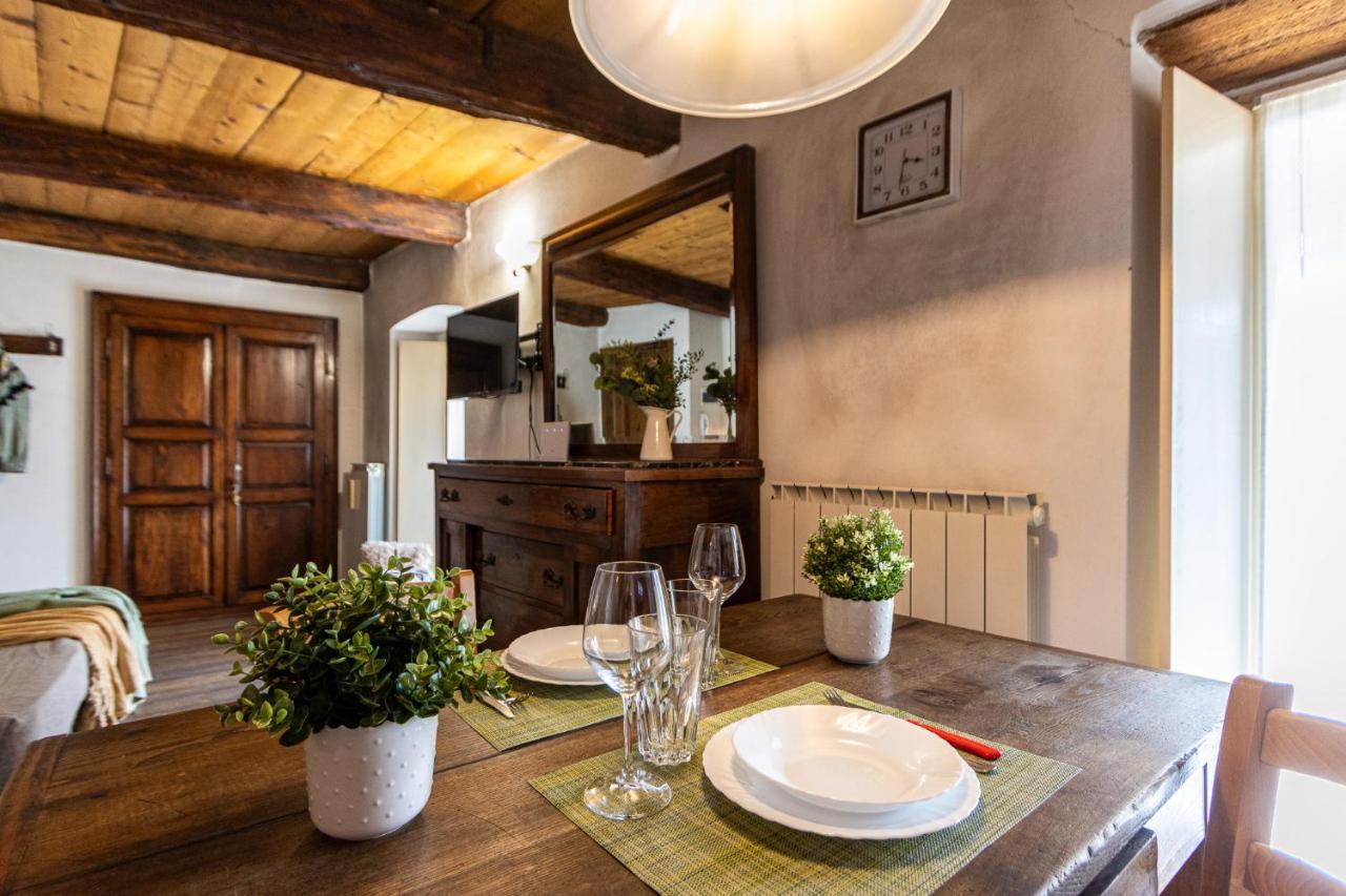 Stay5Vie: Incantevole Monolocale/Balcone/Borgo Domodossola Exterior foto
