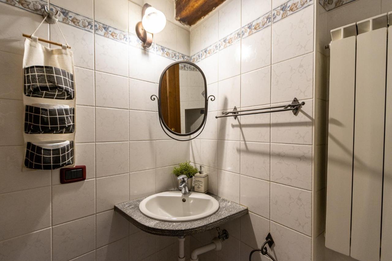 Stay5Vie: Incantevole Monolocale/Balcone/Borgo Domodossola Exterior foto